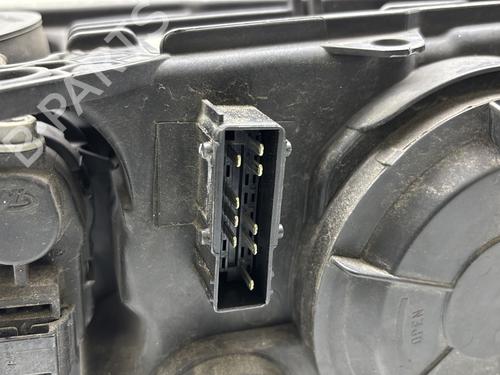 Right headlight CITROËN C5 III Break (RW_) 2.0 HDi 150 / BlueHDi 150 (RWRHEJ, RWRHE8) | BP24455733C29 