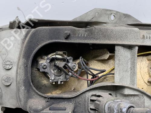 Used Right headlight Right headlight RENAULT ESPACE III (JE0_) 2.2 12V TD (JE0E, JE0H, JE0P) (113 hp) 25261783 25261783