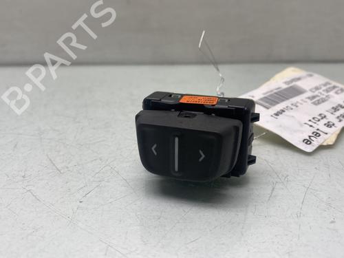 Used Right front window switch DACIA SANDERO II 1.5 dCi (90 hp) 31379656