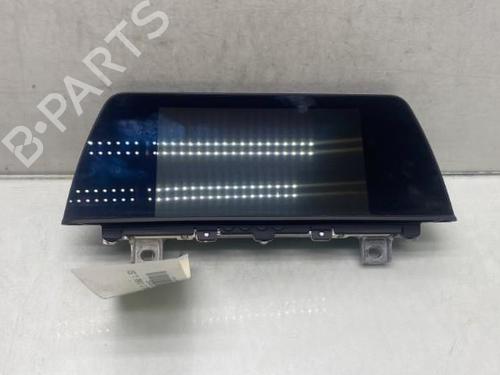 Used Display monitor Display monitor BMW 1 (F21) 116 d (116 hp) 19958566 19958566