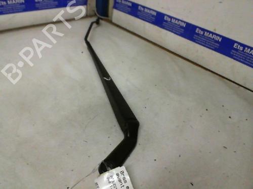 Used Front windshield wiper arm PEUGEOT 206 Hatchback (2A/C) [1998-2012]  20035784