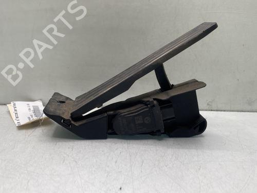 pedal-bmw-1-f20-2011-2012-2013-2014-2015-2016-2017-2018-2019-31134734 main image