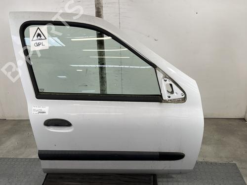 right-front-door-renault-clio-ii-bb_-cb_-1998-1999-2000-2001-2002-2003-2004-2005-2006-2007-2008-2009-2010-2011-2012-2013-2014-2015-2016-32263897 main image