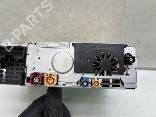 Used Radio Radio 37663928 37663928