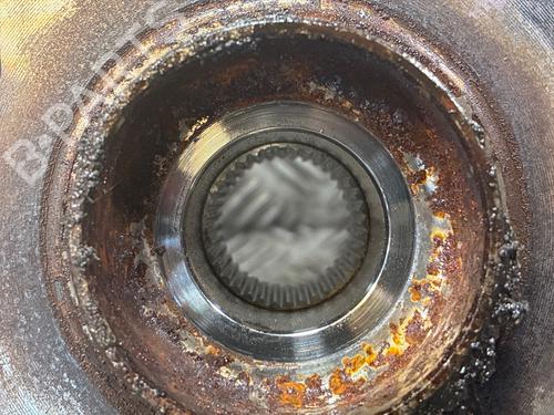 Used Right front steering knuckle Right front steering knuckle VW TIGUAN (AD1, AX1) 1.5 TSI (150 hp) 32458523 32458523