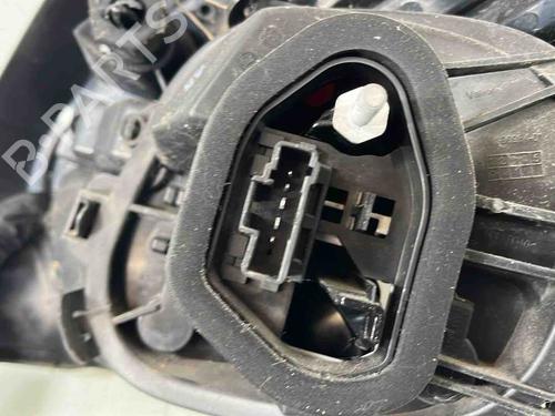 Used Left taillight Left taillight 28610972 28610972