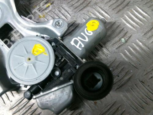 Used Front left window mechanism TOYOTA VERSO S (_P12_) 1.4 D4-D (NLP121_, NLP121R) (90 hp) 20000136