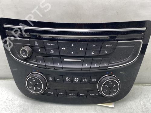 climate-control-peugeot-508-i-8d_-2010-2011-2012-2013-2014-2015-2016-2017-2018-23769630 main image