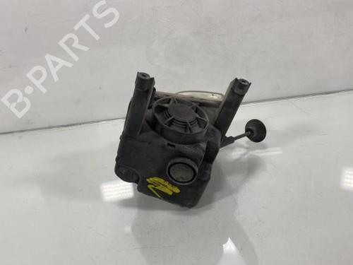 Used Right front fog light OPEL MERIVA A MPV (X03) 1.7 CDTI (E75) (100 hp) 19975684