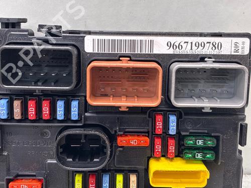 fuse-box-citroen-c3-ii-sc_-2009-36281376 main image