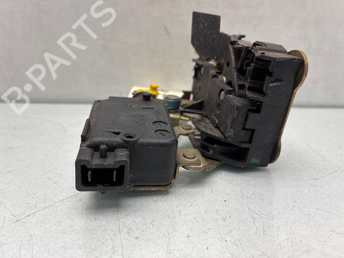 Cerradura puerta delantera izquierda Cerradura puerta delantera izquierda 38066561 38066561