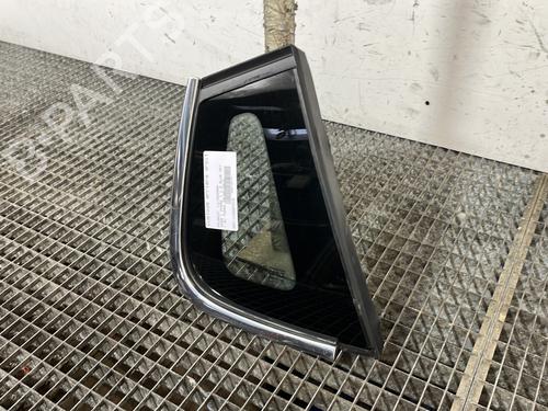 rear-right-quarter-glass-peugeot-2008-i-cu_-2013-32190429 main image