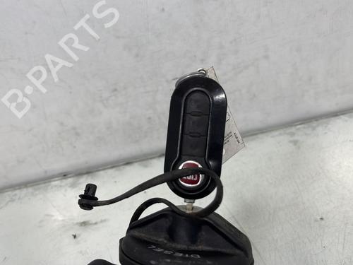 fuel-cap-fiat-punto-evo-199_-2008-34196233 main image