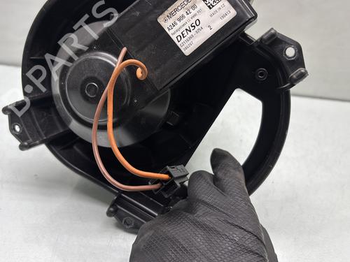 Heater blower motor MERCEDES-BENZ A-CLASS (W176) A 200 CDI (176.001) | BP29914646M62