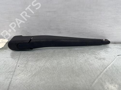 Used Rear windshield wiper arm Rear windshield wiper arm 37409560 37409560