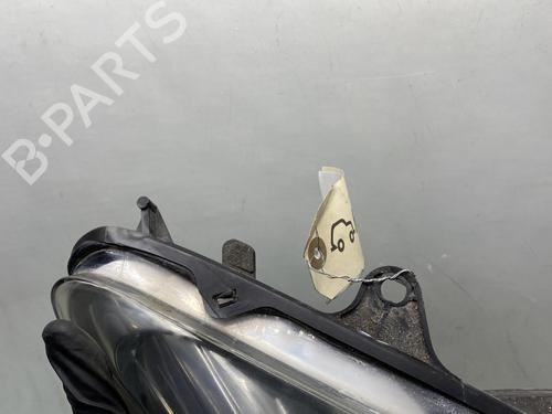 Used Right headlight Right headlight PEUGEOT 307 Break (3E) 1.6 HDi 110 (109 hp) 31048988 31048988