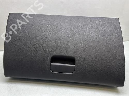 Hanskerom PEUGEOT 5008 (0U_, 0E_) 2.0 HDi 150 / BlueHDi 150 (150 hp) 32682203