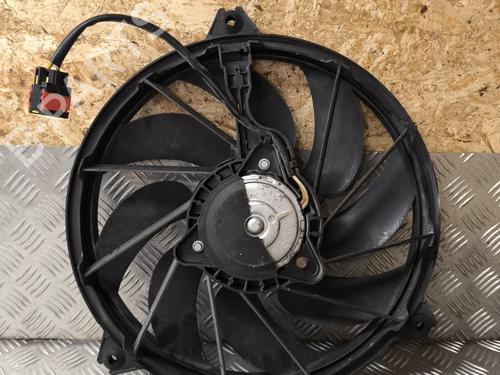 Koelventilatormotor PEUGEOT 206+ (2L_, 2M_) 1.4 i (73 hp) 27162452
