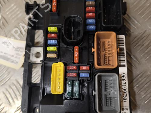 Fuse box CITROËN C3 II (SC_) 1.4 | BP24319628E1 