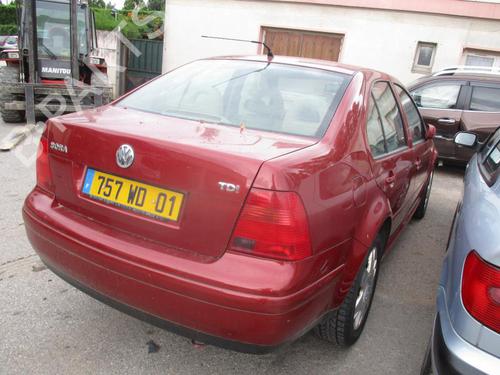 Right taillight VW BORA I (1J2) 1.9 TDI | BP21752153C35 