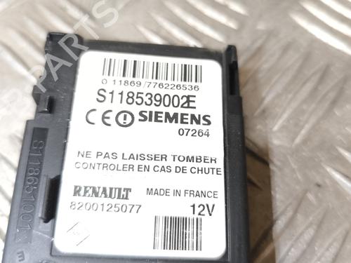 Card reader RENAULT SCÉNIC II (JM0/1_) 1.5 dCi (JM1E, JM16) | BP30059673E4