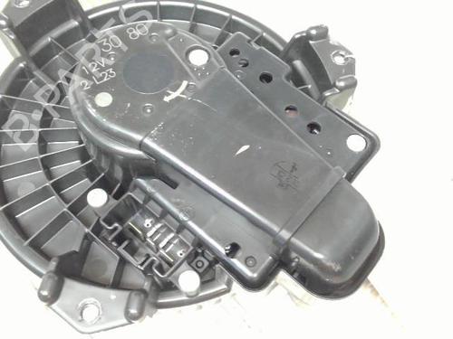 Heater blower motor TOYOTA URBAN CRUISER (_P1_) 1.4 D-4D 4WD (NLP115_, NLP115R) | BP21735189M62 