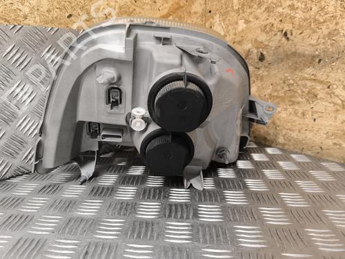 Left headlight RENAULT MASTER II Van (FD) 2.5 dCi (FD02) | BP29411064C28