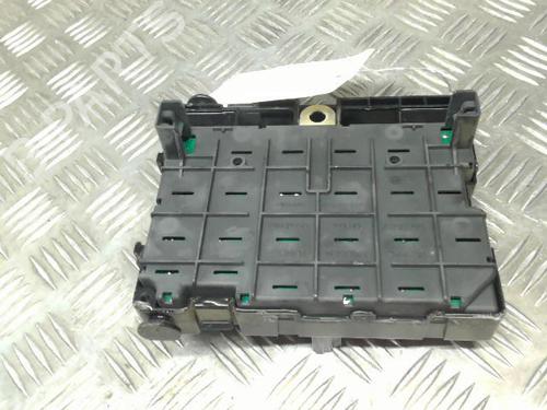 Used Fuse box PEUGEOT 206 Hatchback (2A/C) 1.4 i (75 hp) 21745608