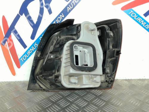 Used Left taillight VW POLO V (6R1, 6C1) 1.6 TDI (90 hp) 21743103