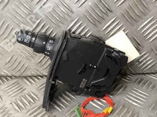 Used Switch RENAULT CLIO III (BR0/1, CR0/1) 1.5 dCi (C/BR0G, C/BR1G) (68 hp) 26500347