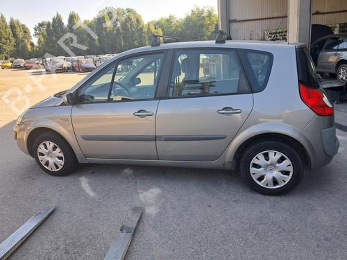 Venstre foran utvendig håndtak RENAULT SCÉNIC II (JM0/1_) 1.6 16V (JM1R) | BP29841108C128 