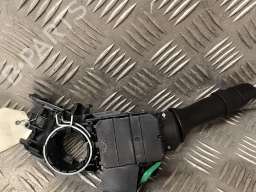 Switch TOYOTA YARIS (_P13_) 1.5 Hybrid (NHP130_, NHP130) | BP22189011I30 