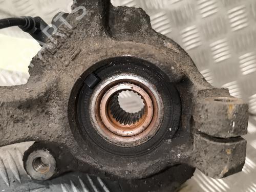 Fusée avant droite RENAULT TWINGO II (CN0_) 1.5 dCi (CN0E) | BP29193404M26 