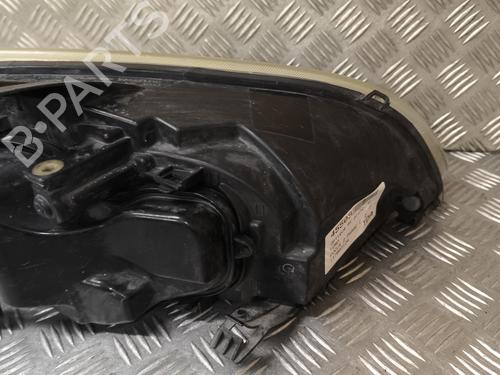 Left headlight FORD FOCUS II (DA_, HCP, DP) 2.0 TDCi | BP30846973C28