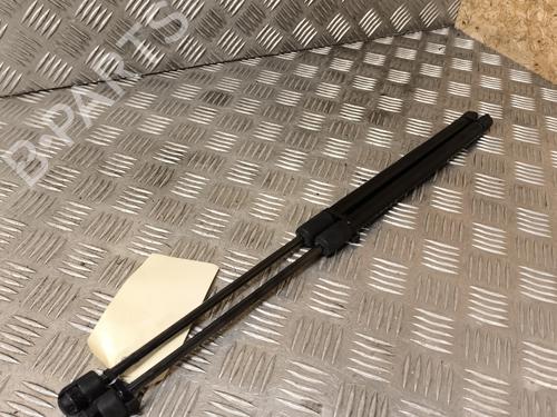 Used Tailgate lift support BMW 3 Touring (E91) 320 d (177 hp) 21728942