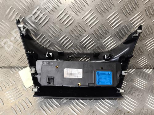 Climate control PEUGEOT 208 I (CA_, CC_) 1.2 PureTech 82 | BP26283172I5