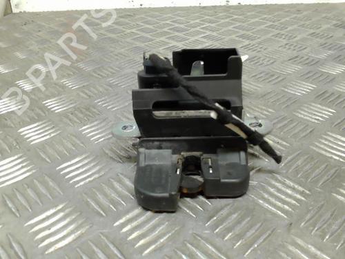 Used Tailgate lock VW GOLF VI (5K1) 1.4 TSI (122 hp) 21742357
