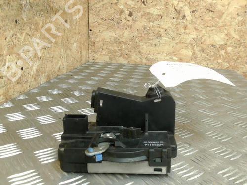 Used Front right lock RENAULT TRAFIC II Van (FL) 1.9 dCi 80 (FL0B) (82 hp) 21729779