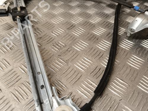 Front right window mechanism PEUGEOT 607 (9D, 9U) 2.7 HDi 24V | BP24401747C23 