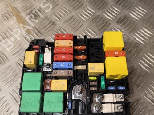 Used Fuse box PEUGEOT 308 SW II (LC_, LJ_, LR_, LX_, L4_) 1.6 BlueHDi 120 (120 hp) 25281344