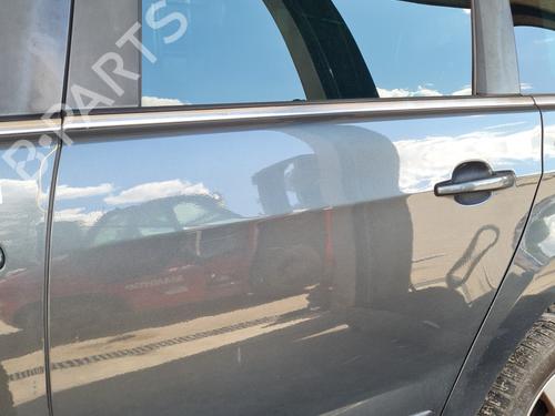 Used Left rear door PEUGEOT 5008 (0U_, 0E_) 1.6 HDi (112 hp) 27920117