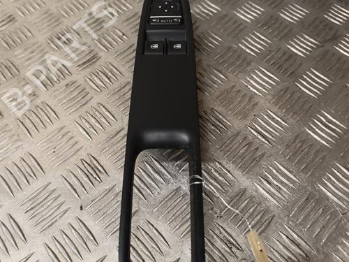 Used Left front window switch RENAULT CLIO IV (BH_) 1.5 dCi 90 (90 hp) 23770612