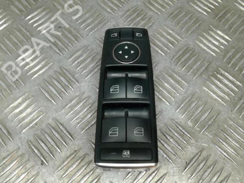 Used Left front window switch MERCEDES-BENZ B-CLASS Sports Tourer (W246, W242) B 180 CDI (246.200) (109 hp) 21738243