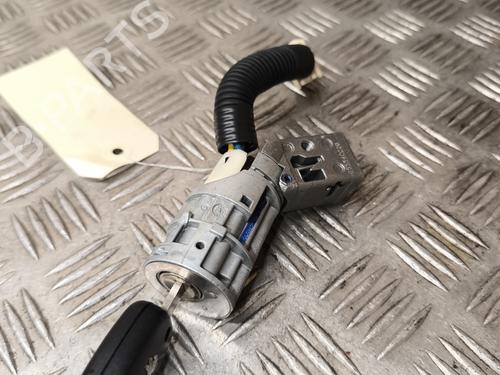 Used Ignition barrel PEUGEOT 107 (PM_, PN_) 1.0 (68 hp) 24891563