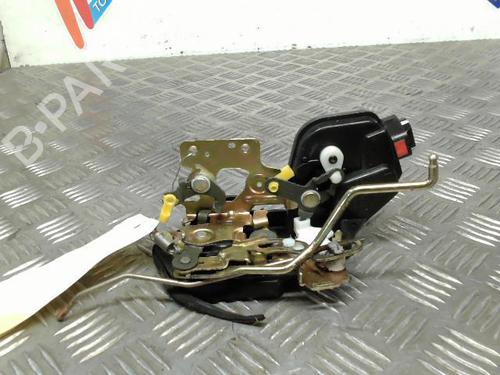 Front right lock HYUNDAI TRAJET (FO) 2.0 CRDi | BP21746525C97 