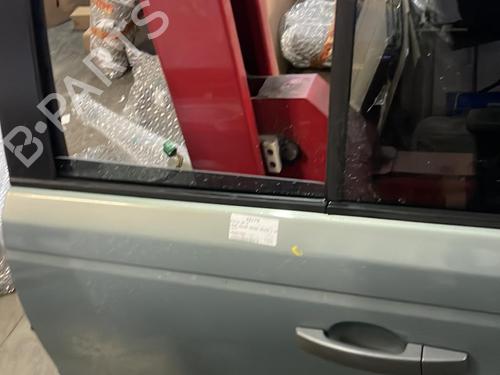 Left rear door LAND ROVER RANGE ROVER SPORT I (L320) 2.7 D 4x4 | BP21745292C4 