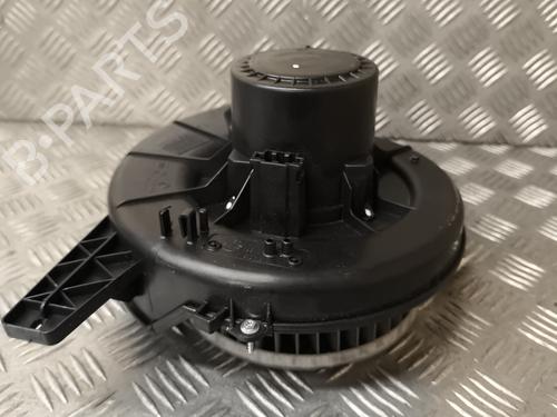 Heater blower motor SEAT IBIZA IV (6J5, 6P1) 1.2 TDI | BP21741782M62 