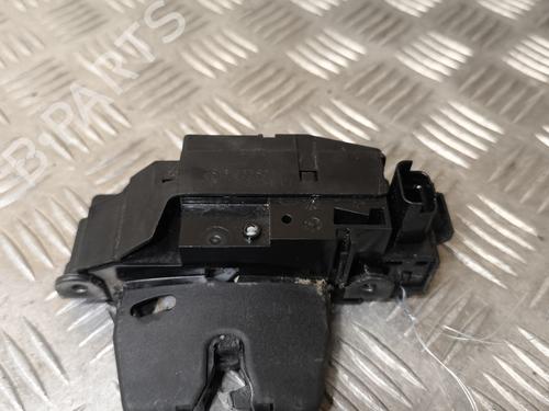Used Tailgate lock PEUGEOT 5008 II (MC_, MJ_, MR_, M4_) 1.5 BlueHDi 130 (MCYHZJ, MCYHZR, MCYHZX) (131 hp) 29999388