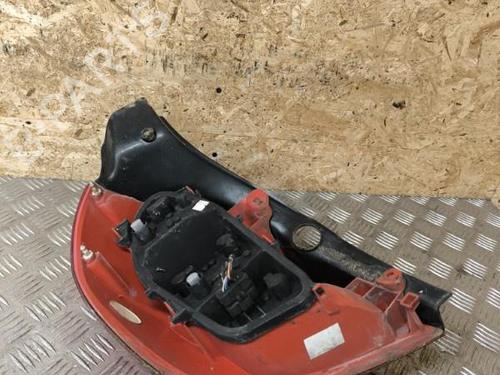Used Right taillight RENAULT CLIO III (BR0/1, CR0/1) 1.5 dCi (BR17, CR17) (86 hp) 21749021