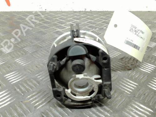 Used Left front fog light DODGE CALIBER 2.0 (156 hp) 21736117